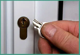 Columbus Liberty Locksmith Columbus, OH 614-347-6029 - 14-55-broken-key